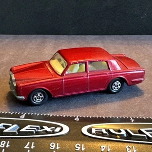 Matchbox Superfast Lesney #24 Rolls Royce Silver Shadow rosso marrone - Foto 1 di 12