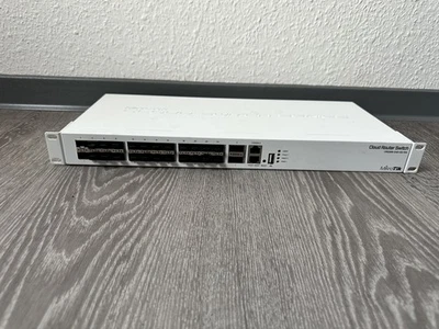 MikroTik - Cloud Router Switch CRS326-24S+2Q+RM - Switch - L3 - Bild 1 von 2