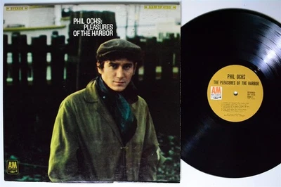 PHIL OCHS Pleasures Of The Harbor A&M LP VG++ 1st press Foto 1 de 2