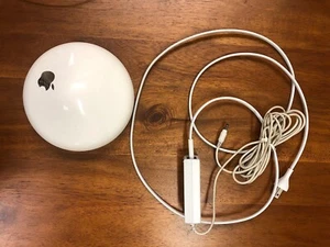 Airport Extreme Base Station with Booster (2001 “Snow”) - Picture 1 of 7