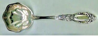 KING RICHARD Sterling CONCHA DE SERVIR Colher Louça Sem Mono 86g TOALHA - Imagem 1 de 4