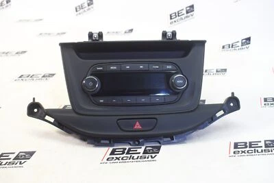 Opel Astra K 1.0 Autoradio Radio Bedienteil Blende Warnblinkschalter 557799431 - Bild 1 von 4