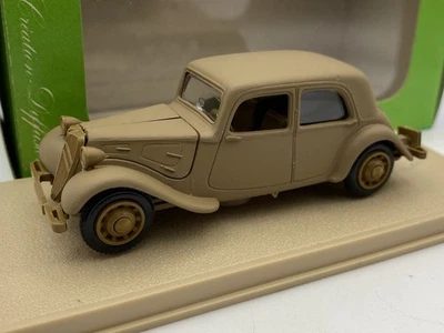 ELIGOR Citroen Traction Avant 11 BL Militarire FFI 1942 1032B 1:43 Diecast - Immagine 1 di 4
