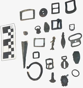 Lot of Ancient Roman byzantine, Medieval, and Post-medival Historic Artifacts - Picture 1 of 2