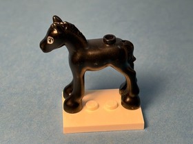 LEGO Animals Friends #41123 - Black Foal - Part 11241pb03 - Scratches/Scuffs