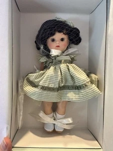 NEW Vogue Ginny Step Into Spring 7.5" Doll NIB #11SL106 green dress w/ stand COA - Picture 1 of 9