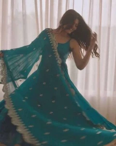Designer Pakistani Salwar Kameez Ready To Wear Suits Indian Wedding Party Gown L - Picture 1 of 7