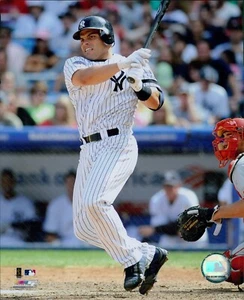 Foto brillante de Iván Rodríguez de los Yankees de Nueva York sin firmar con licencia 8x10 MLB A - Imagen 1 de 1
