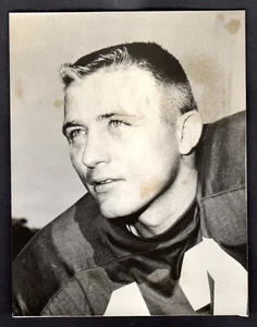 1961 - 69 Charley Johnson CARDINALS 4-3/4 x 6-1/8 ORIGINAL STAFF PRESS PHOTO #1 - Picture 1 of 1