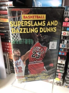 SUPERSLAMS AND DAZZLING DUNKS - BASKETBALL VHS Michael Jordan - Picture 1 of 3