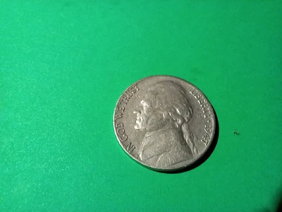 1947 nickel no mint mark - Image 1 of 2