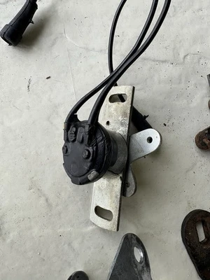 1964 Pontiac Catalina 4-speed Back Up Switch And Bracket - Image 1 of 4