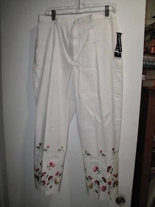 NUEVO CON ETIQUETAS. Pantalones para mujer Larry Levine talla 14P elásticos blancos. Oferta A GR8. - Imagen 1 de 3