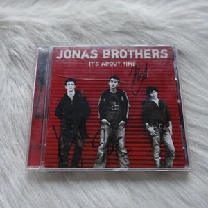 JONAS BROTHERS AUTOGRAPHED CD It's About Time Cd Signed Jonas Brothers 1st Album - Picture 1 of 4