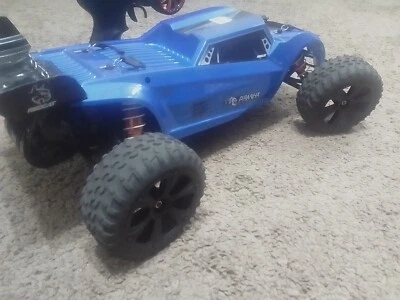 redcat piranha Tr10 (Brushless) Upgraded  - Image 1 of 4