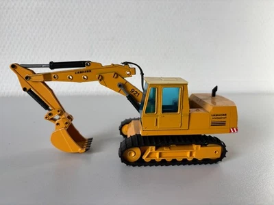 Liebherr R921 Kettenbagger mit Tieflöffel  Gescha   1:50 - Bild 1 von 4