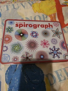 The Original Spirograph Design Set 2020 Hasbro Small Travel Set Tin Complete - Picture 1 of 2