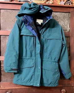 VTG LL Bean Women’s Flannel Wool Lined Parka with Hood Small  - Picture 1 of 7