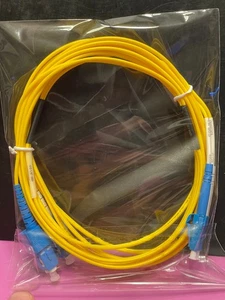 Single Mode Fiber Optic Patch Cable LC to LC Duplex 10ft Yellow Jumper Lead - Picture 1 of 2