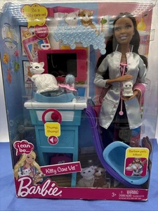 Barbie I Can Be... Kitty Care Veterinario Muñeca y Accesorios 2009 Mattel T2693 NRFB - Imagen 1 de 8