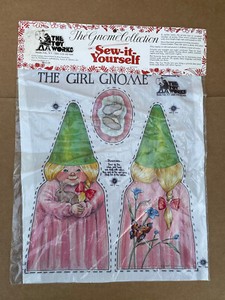 VTG 1979 THE TOY WORKS SEW-IT YOURSELF RARE GIRL KNOME PATTERN RIEN POORTVLIET