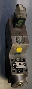 Valvola Hauhinco HFA controllo direzionale TIPO 6548811 FABR N. 11439 24V DC NOS - Foto 1 di 14