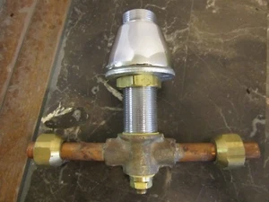Chicago Faucet T- Assembly for a #785 Faucet - Picture 1 of 4