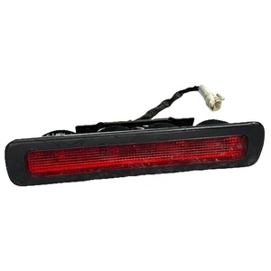 Tailgate Brake Stop Light Lamp for Mitsubishi L200 K74T Series 3 2.5TD - Picture 1 of 10