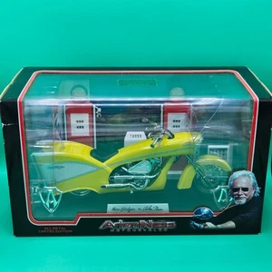 Arlen Ness Diecast Yellow Ness-Stalgia Motorcycle 1/6 Collector Limited Edition - Bild 1 von 6