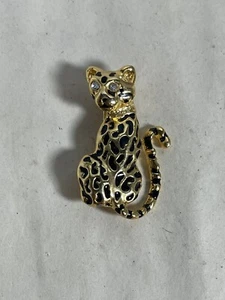 Gold Tone Leopard With Crystal Eyes 1.5 Inch Long Broch - Picture 1 of 7
