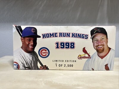 Home Run Kings 1998 | Sammy Sosa Chicago Cubs #66 & Mark McGwire Cardinals #70 - Image 1 of 4