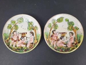 Vintage Pair Capodimonte Porcelain Hand Painted Mini 3 7/8" Plates Cherubs Italy - Picture 1 of 5