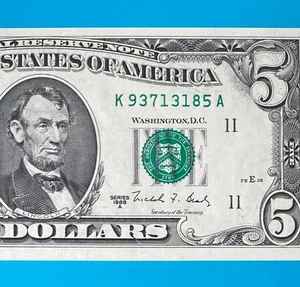 K 93713185 A : $5 Five Dollar Bill 1988 A Series *UNC* - Picture 1 of 3