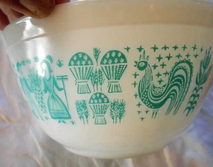 Vintage Pyrex Amish Butterprint Turquoise Mixing Bowl #402 1 1/2 QT nesting - Picture 1 of 7