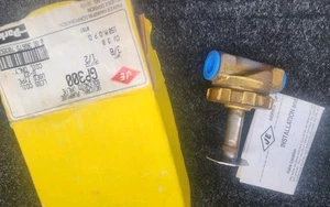 PARKER 70392 GP300 TWO WAY 1/2 PORT 3/8 NPT GENERAL PURPOSE SOLENOID VALVE - Picture 1 of 3