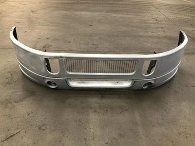 Para-choque 2008-2017 Mack CXU613 1 PEÇA POLY - Usado - Imagem 1 de 4