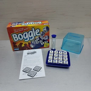 Boggle 3-Minute Word Search Game 1999 Hasbro/Parker Brothers Complete 2+ Players - Picture 1 of 8