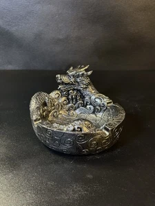 Clouds of Smoke Chinese Dragon Ashtray – Gothic Decor -Resin Tray - Black Dragon - Picture 1 of 11