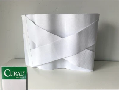 Мужской маленький эластичный бандаж для поддержки спины Curad Criss Cross ORT22100S - Изображение 1 из 4