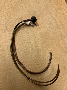 Becker Stecker Lautsprecher Auto Radio Mercedes 107 SL W 116 123 126 124 201 - Imagen 1 de 2