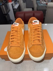 Nike Blazer Low '77 VNTG Women's Size 8.5 Orange Suede Shoes FQ8060 801 - Picture 1 of 10