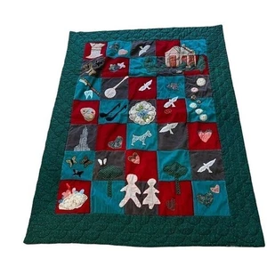 Edredón hecho a mano de pana hogar familia perros pájaros palomas 66 x 51" - Imagen 1 de 8