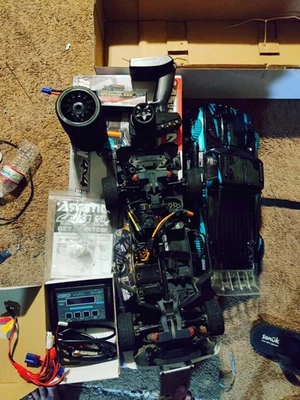 ARRMA Infraction 3s W/Charger , Battery RTR - Image 1 of 4