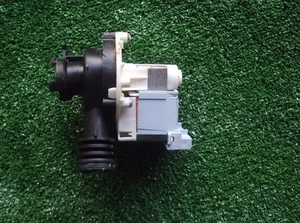Dishwasher INDESIT DG6100/W Drain Pump - Picture 1 of 1