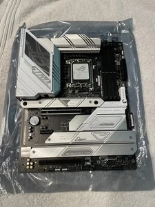 ASUS ROG Strix Z790-A Gaming WiFi II (WiFI 7) LGA 1700 - Bild 1 von 5