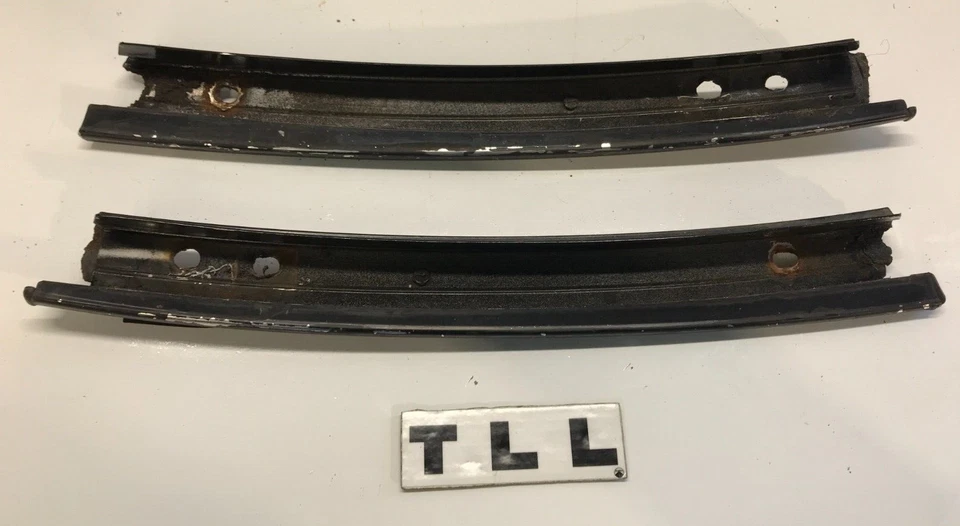 Nissan 300ZX 1985 pilar delantero cromado moldura OEM lado derecho Foto 1 de 4