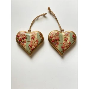 "Juego de 2 colgantes de madera vintage decoración de corazón floral 3,5""" - Imagen 1 de 2