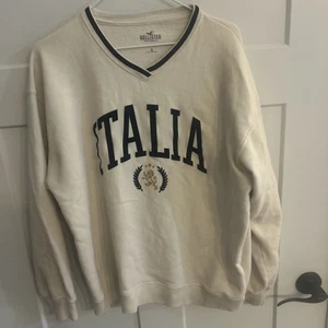 EUC Hollister Italia Sz M Sweatshirt Women's Pullover V-Neck - Pics! Quick Ship! - Picture 1 of 10