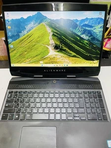 Alienware m15 Gaming Laptop i7 24GB GTX1060 15.6in Full HD 144Hz - Picture 1 of 12
