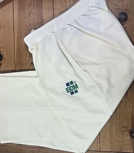 NUEVO BDM Mansfield Cricket Pantalones Crema Talla 30" - Imagen 1 de 1